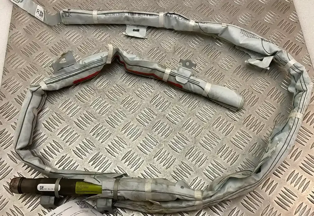 627503000D штора подушок безпеки Lexus NX 2020