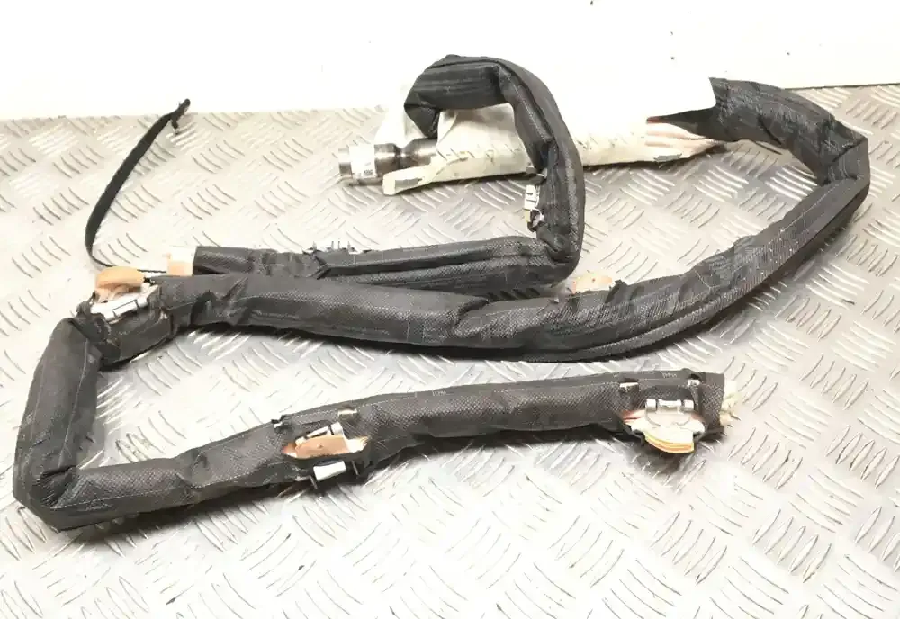 34147462A штора подушек безопасности Peugeot 5008 2012