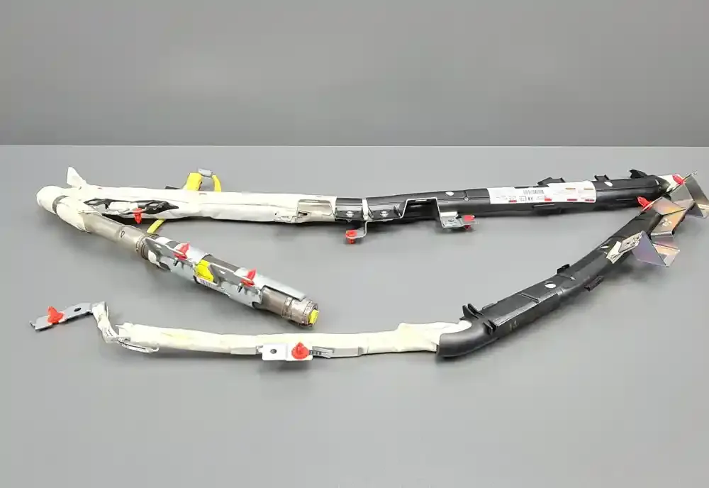 609690002F штора подушек безопасности Honda Accord 2009
