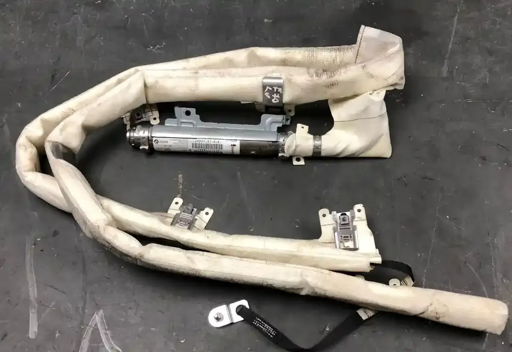 2526985 штора подушек безопасности BMW X5 E70 2008