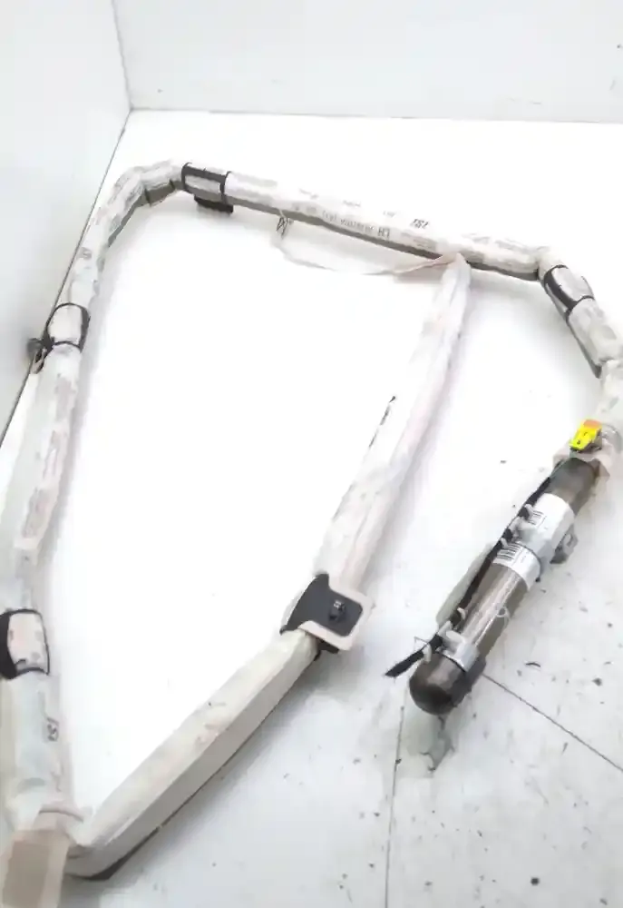 8R0880741F штора подушок безпеки Audi Q5 SQ5 2010