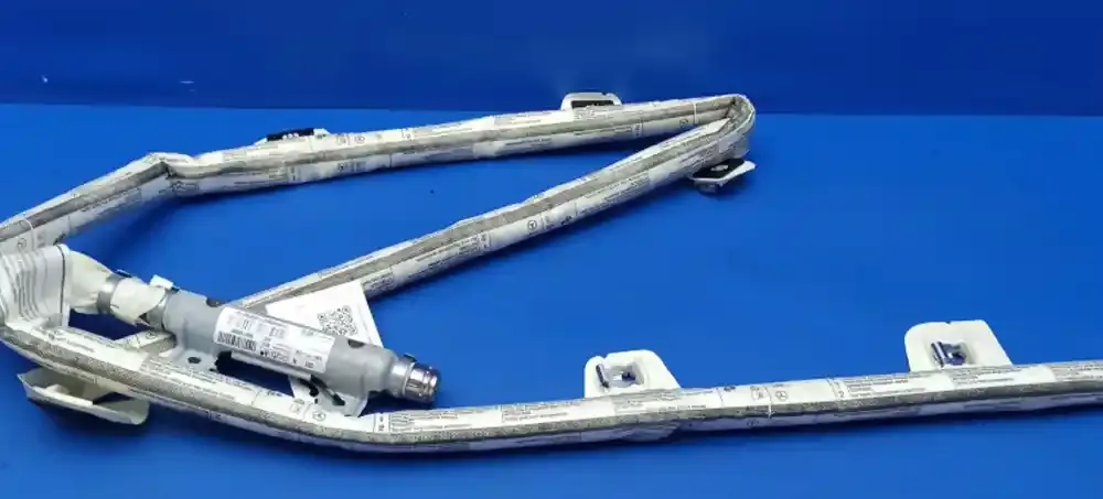 2128600602171032802143 штора подушек безопасности Mercedes-Benz E W212 2011