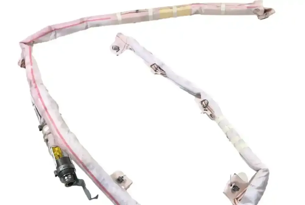 308319610AG штора подушек безопасности Volkswagen PASSAT B8 2018