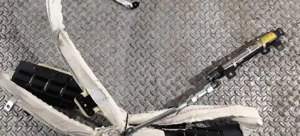 C07A6083286 штора подушек безопасности Hyundai Santa Fe 2006