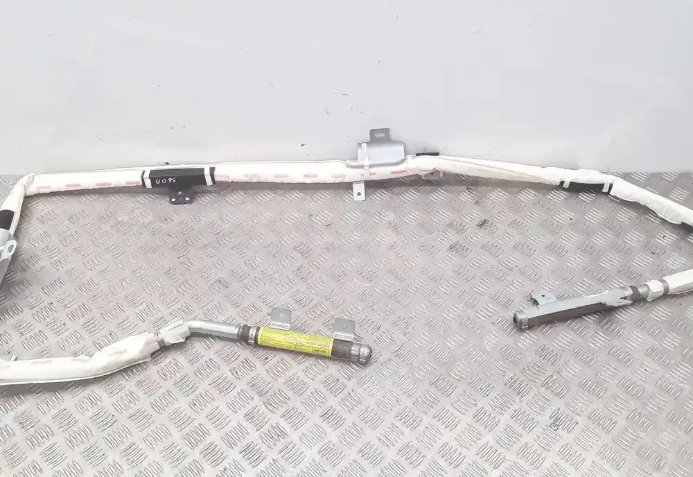 606720600B штора подушек безопасности KIA Carnival 2008
