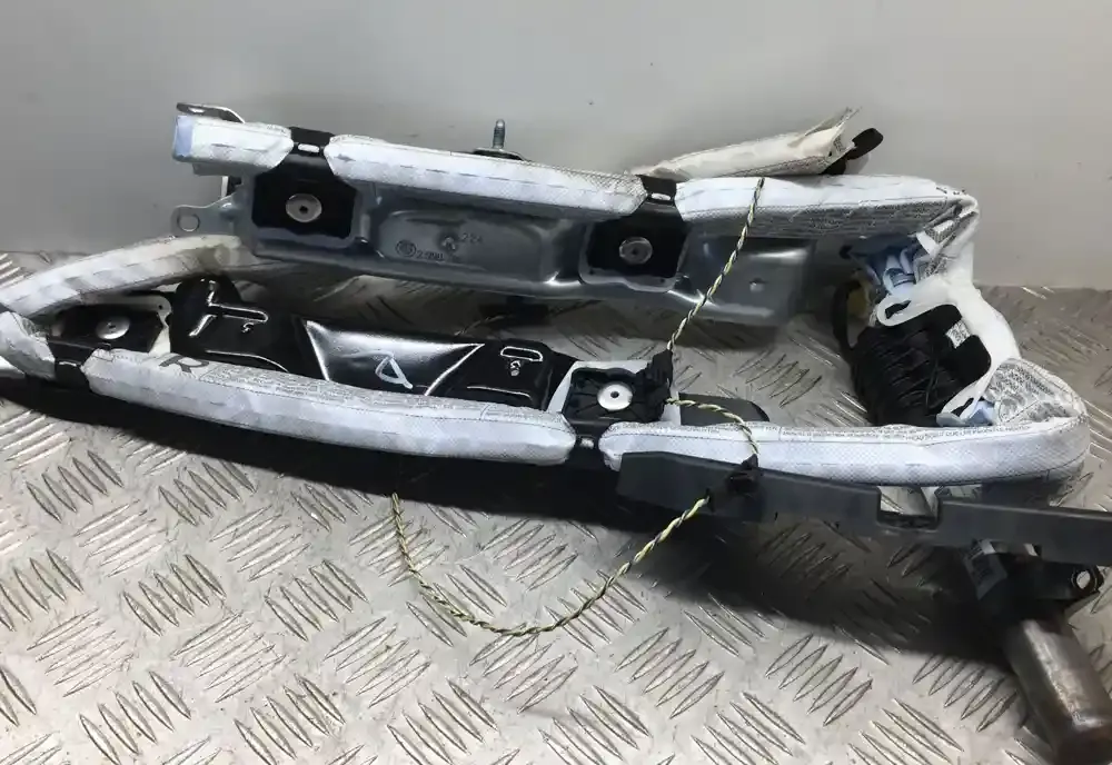 2990786 штора подушек безопасности BMW 3 E90 E91 2006