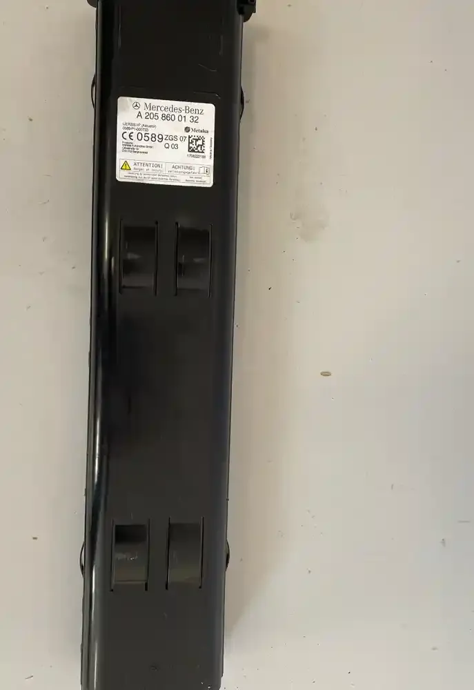 0589P1000733 штора подушок безпеки Mercedes-Benz C W205 2017