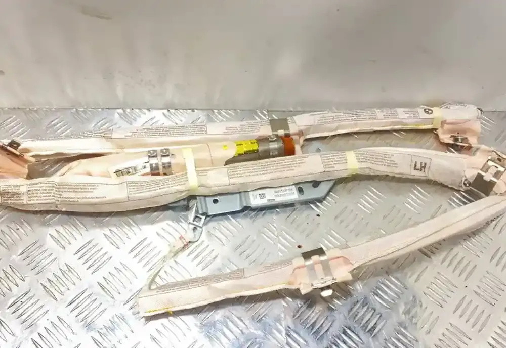 84911027108 штора подушок безпеки BMW 7 F01 F02 F03 F04 2010