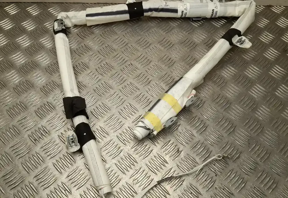 646819300B штора подушок безпеки Nissan Juke II F16 2021