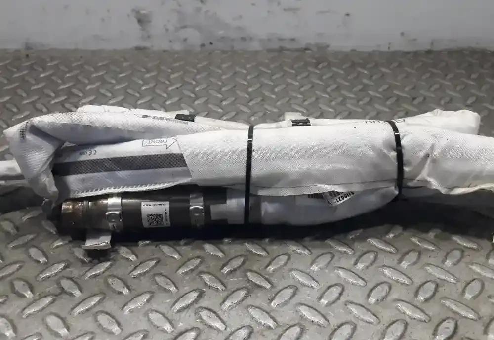 0YM7AAM0760238 штора подушок безпеки Seat Ateca 2021