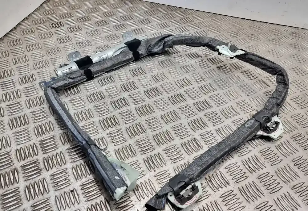 7M51N14K158AD штора подушек безопасности Ford Focus 2008