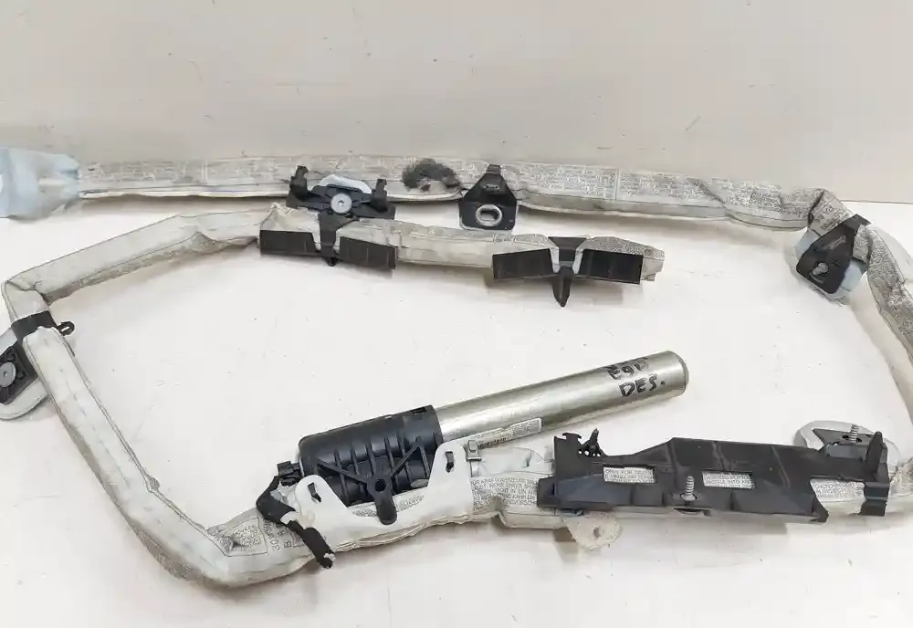 05B109GB0316B штора подушек безопасности BMW 3 E90 E91 2005