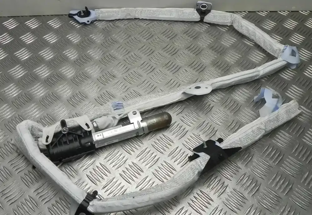 M4108 штора подушек безопасности BMW 3 E90 E91 2011