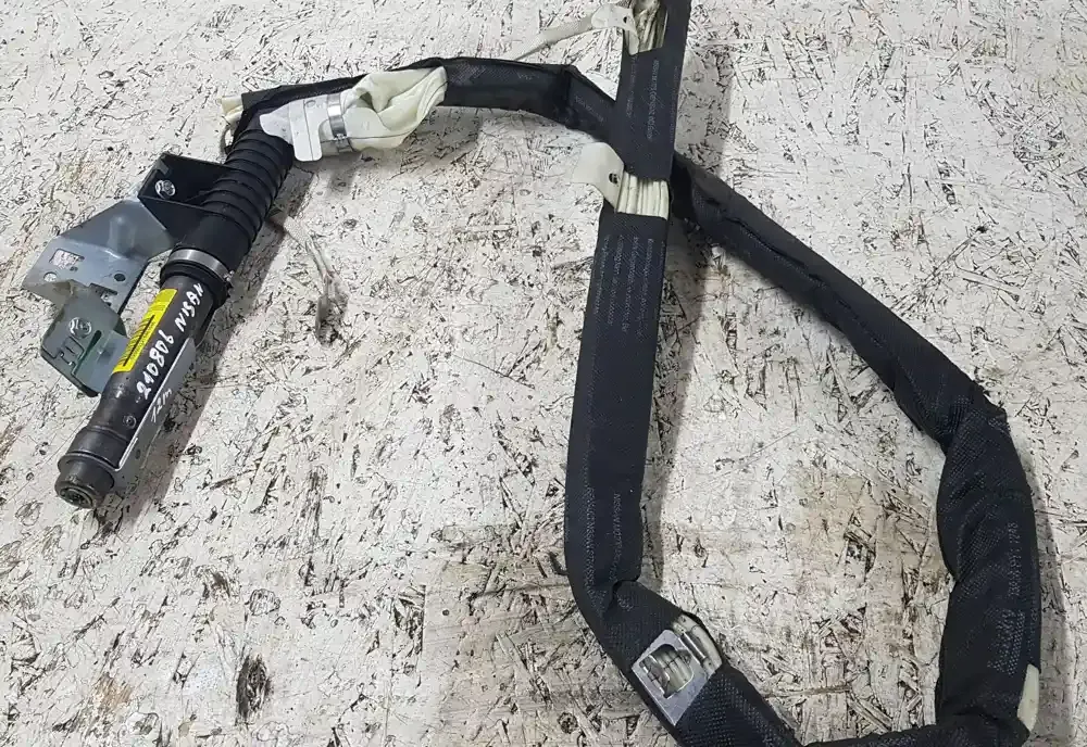 2264305 штора подушек безопасности Nissan Qashqai 2012