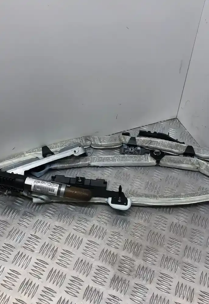 84696685905A штора подушок безпеки BMW 3 E90 E91 2009