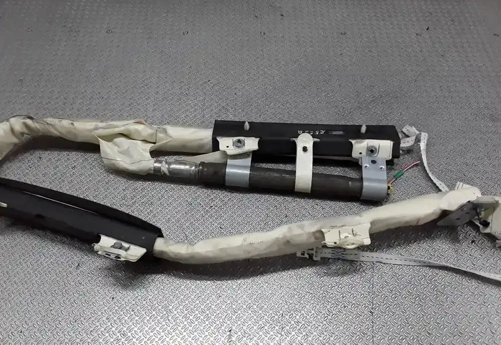 P55351256AA штора подушек безопасности Dodge Caliber 2008