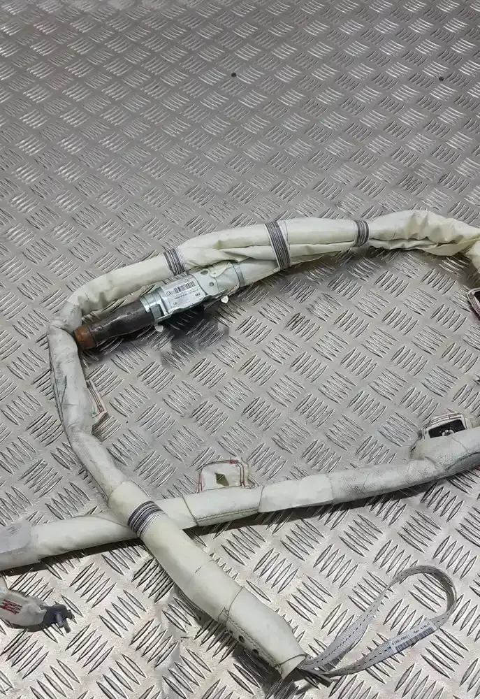 618914901T штора подушек безопасности Mercedes-Benz ML W166 2016