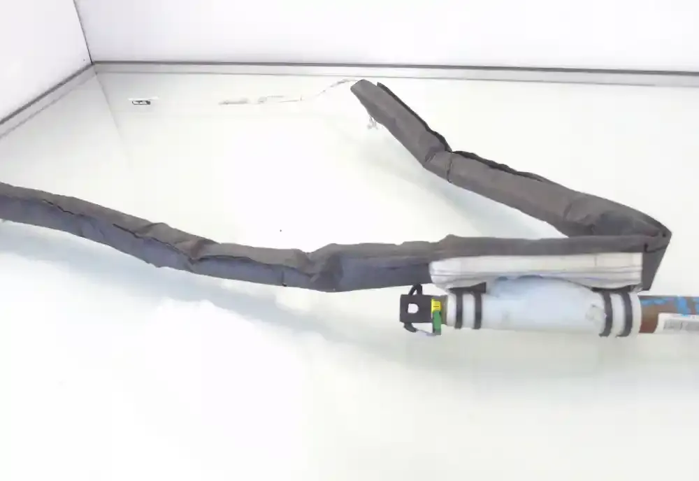 985P00006R штора подушок безпеки Renault Megane III 2009
