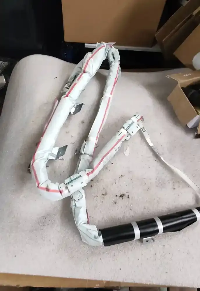 623912101 штора подушок безпеки Mitsubishi Outlander 2019