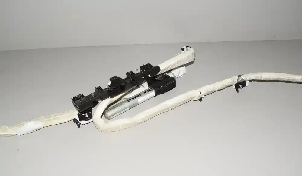 7075869 штора подушек безопасности BMW 1 E81 E87 2007