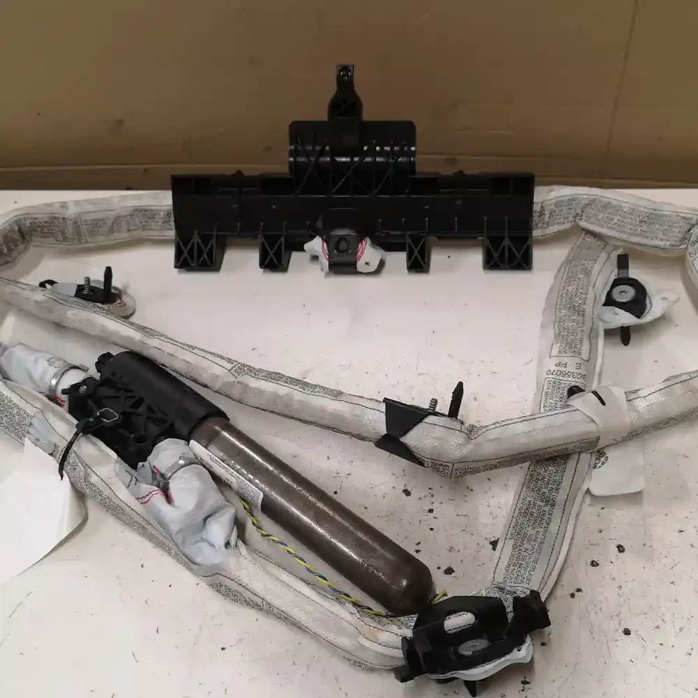 30355249H штора подушок безпеки BMW 1 E81 E87 2009