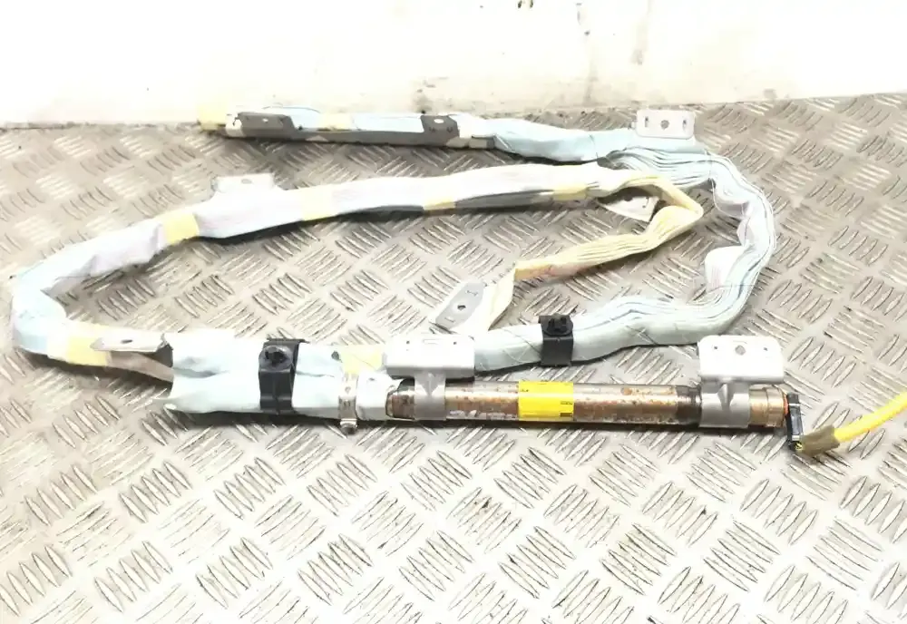 L62D7712438 штора подушек безопасности Lexus IS 220D-250-350 2007