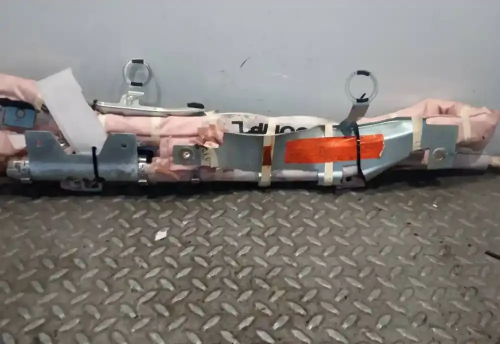 WN40L179328 штора подушок безпеки Subaru Forester SH 2008
