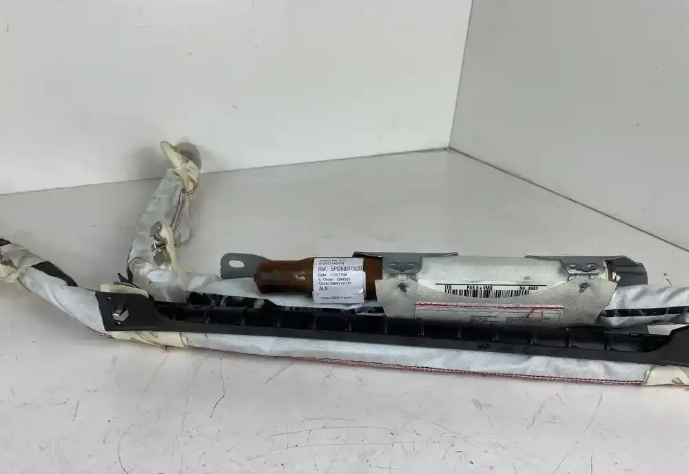 610011400B штора подушок безпеки Seat Altea 2009