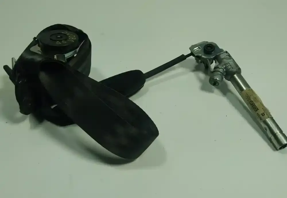 6275846724 передній ремінь безпеки Opel Corsa E 2015