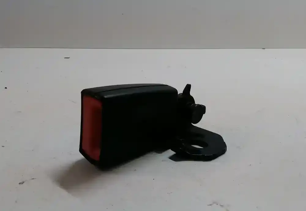 F13225292 пряжка заднього ременя безпеки Opel Corsa D 2005