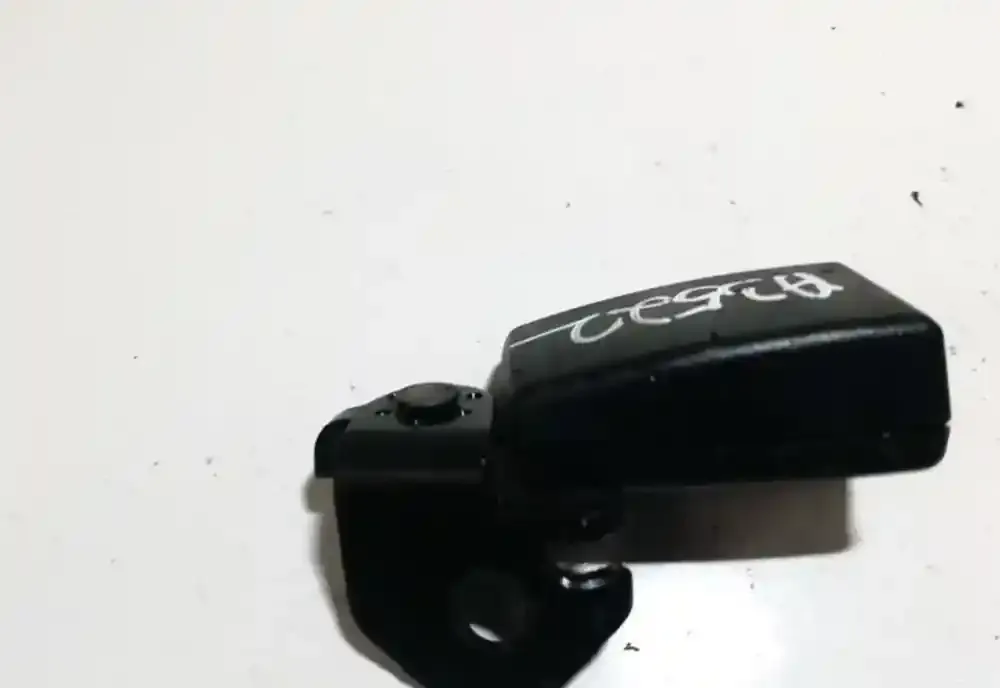 04620761F пряжка заднього ременя безпеки Opel Corsa D 2007