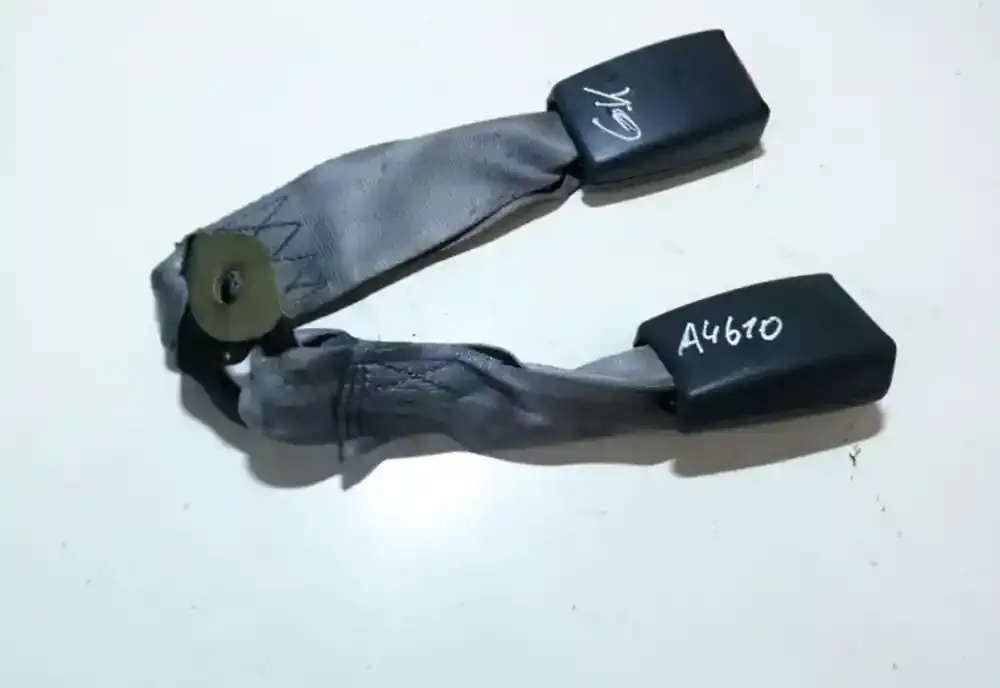 99327AAHMAM пряжка заднего ремня безопасности Honda Accord 2000