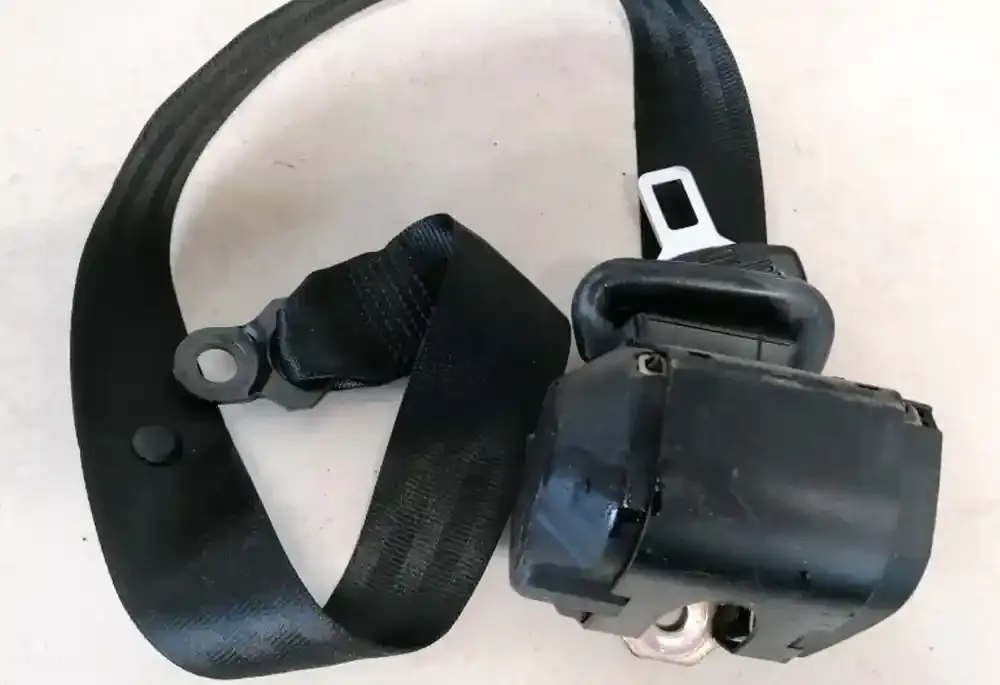 6K5857805B ремень безопасности заднего сиденья Seat Cordoba (6K) 2000